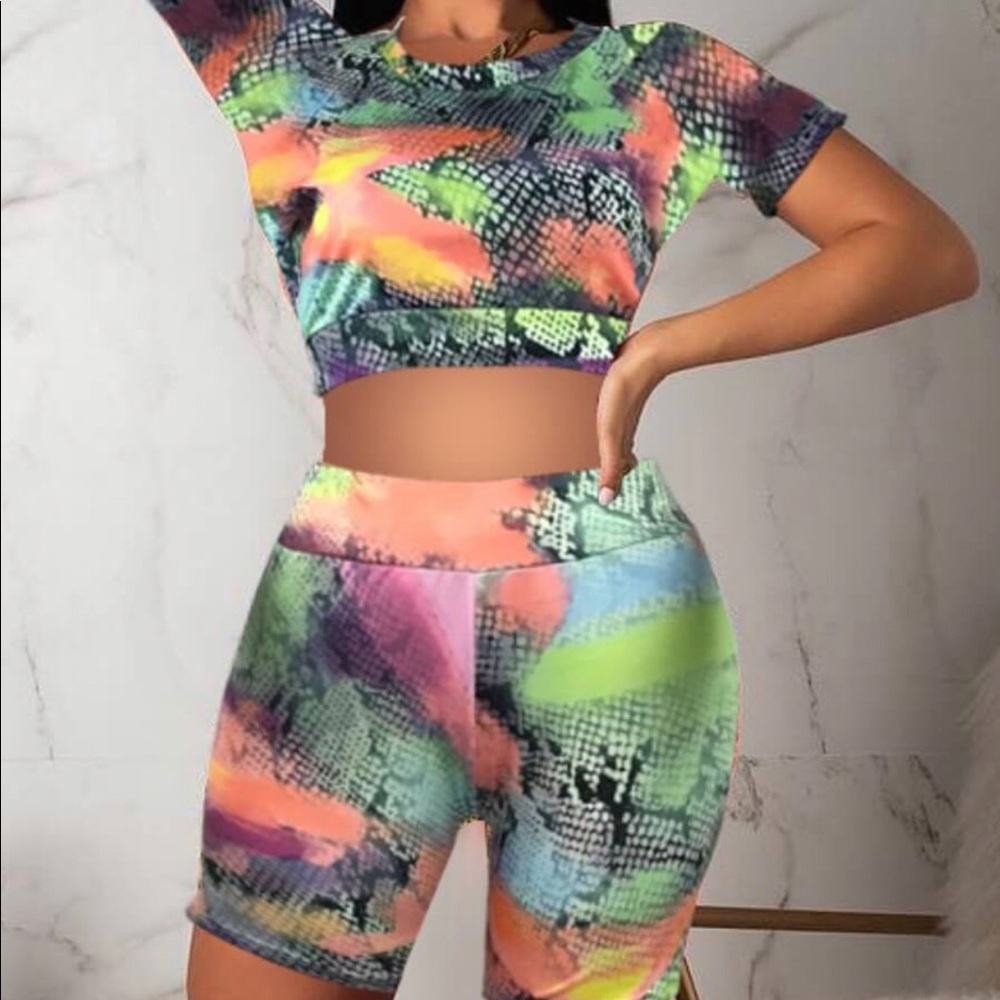 Women’s Clothing